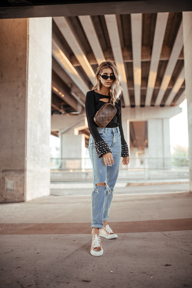 Round-Up: 6 Belt Bag Outfits to Try This Season - Crossroads