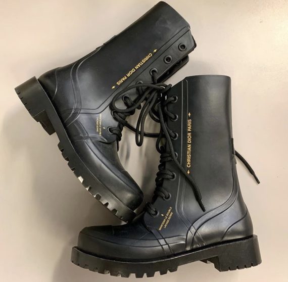 The Best Fall and Winter Boot for the 2020 Season - Crossroads