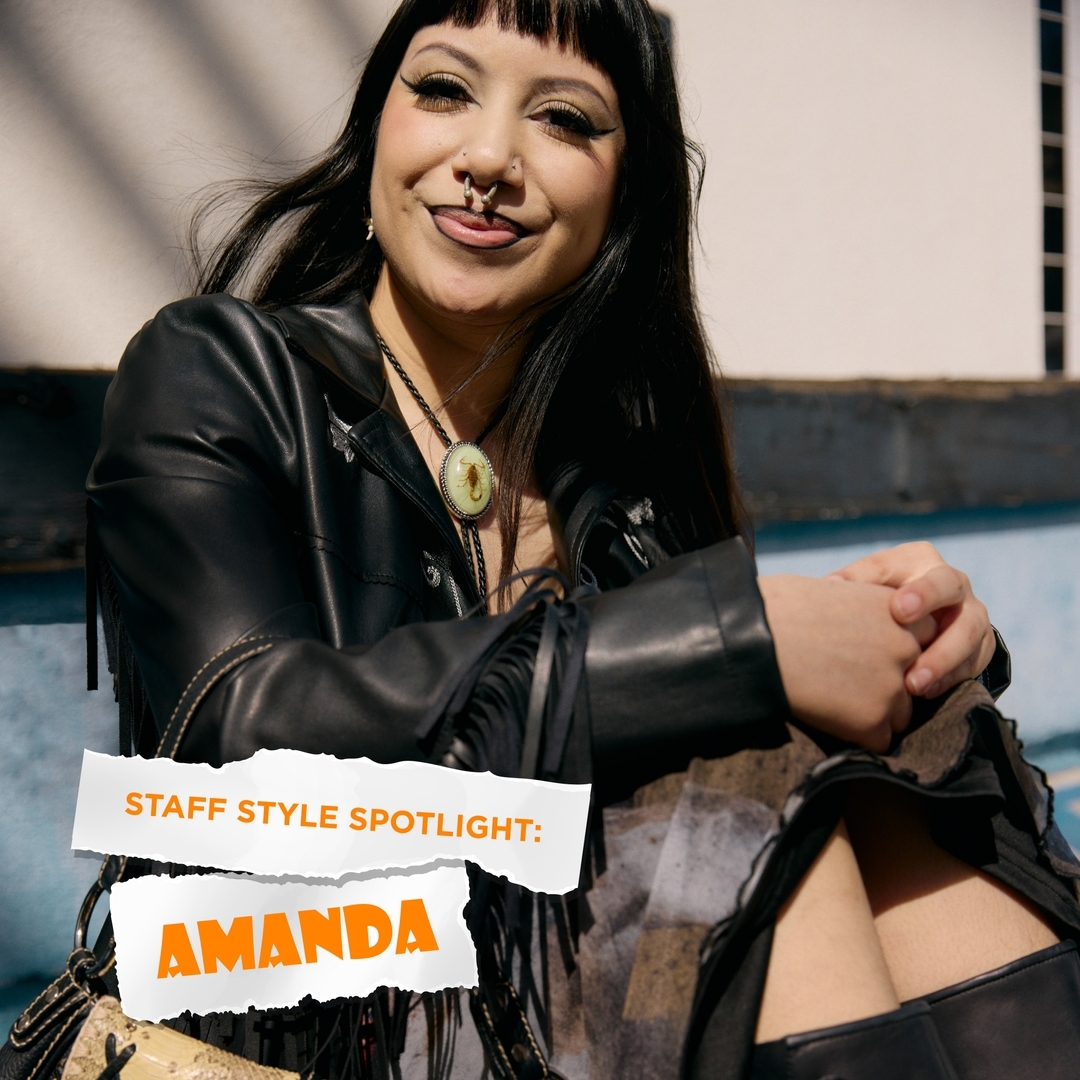 Meet Amanda, stylish Assistant Manager at Crossroads in Studio City! She’s all about finding cool secondhand clothes and making them look amazing. 🧡
⠀⠀⠀⠀⠀⠀⠀⠀⠀
We asked our Studio City team to bring their style and star in our latest photoshoot wearing their best secondhand finds. Check out Amanda’s full feature on our blog, linked in our bio! ✨
⠀⠀⠀⠀⠀⠀⠀⠀⠀
#crossroadstrading #crossroadsfinds #crossroadsstore #fashionfinds #buyselltrade #style #thriftfinds #consignment #shopping #womensfashion #mensfashion #fashionblogger #ootd #fashion #thrift #sustainablefashion #secondhandfirst #shopthrift #consignment #thrifted