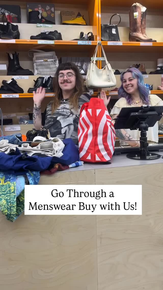 Aime Leon Dore, Supreme, Marni, and Carhartt oh my! Just a few of our favorite brands to list. 😉

This is your sign to finally bring us that bag of clothes you set aside to sell. Our Sell-a-thon is still going on. Every seller gets a prize wheel spin and entry to our daily $50 gift card giveaway. Check out our pinned post for more info! 🧡

🎥: Crossroads East Village @crossroads_newyork 

#crossroadstrading #crossroadsfinds #crossroadsstore #fashionfinds #buyselltrade #style #thriftfinds #consignment #shopping #womensfashion #mensfashion #fashionblogger #ootd #fashion #thrift #sustainablefashion #secondhandfirst #shopthrift #consignment #thrifted