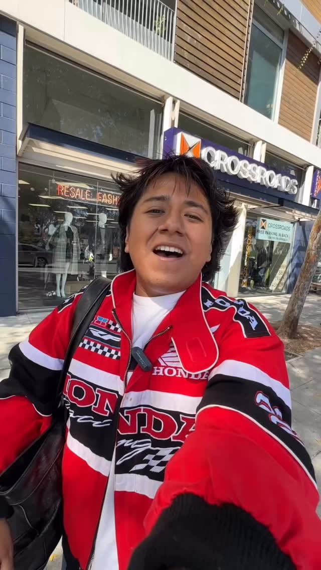 A day well spent refreshing your wardrobe at Crossroads! ♻️👕👖
We are looking for menswear. From October 21-25th, sell at least 5 pieces of menswear to receive $5 off your next purchase! 🛍️👀
📍Promotion available all Crossroads locations. Click the link in bio to find a store near you!
#crossroadstrading #crossroadsfinds #crossroadsstore #fashionfinds #buyselltrade #style #thriftfinds #consignment #shopping #womensfashion #mensfashion #fashionblogger #ootd #fashion #thrift #sustainablefashion #secondhandfirst #shopthrift #consignment #thrifted