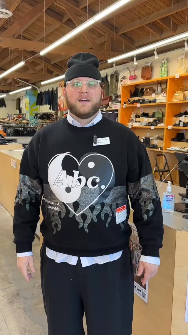 Come style the mannequins with us! 👖🧢👟
Looking to refresh your wardrobe? Visit your local Crossroads to sell your preloved fashion to get cash OR trade credit for new styles.
🔗 Link in bio to learn more about selling and find a store near you!
#crossroadstrading #crossroadsfinds #crossroadsstore #fashionfinds #buyselltrade #style #thriftfinds #consignment #shopping #womensfashion #mensfashion #fashionblogger #ootd #fashion #thrift #sustainablefashion #secondhandfirst #shopthrift #consignment #thrifted