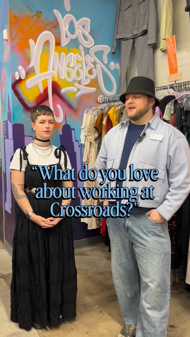 Looking for a career in sustainable fashion? Crossroads might be the place for you! 🧡
Click the link in our bio to see our current available positions and apply online. 🌟
#crossroadstrading #crossroadsfinds #buyselltrade