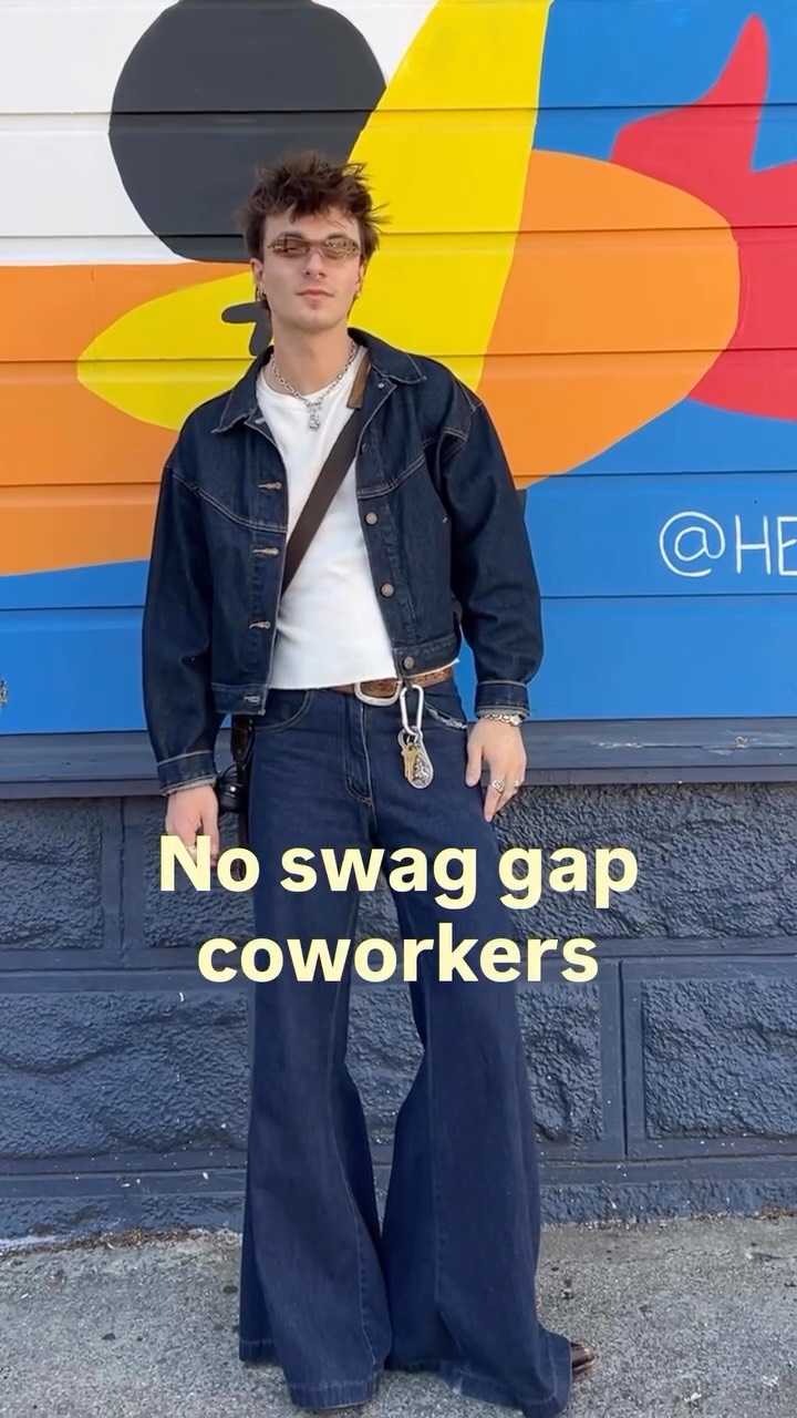 Crossroads has the BEST dressed team! 🤩🧡
Love fashion? Join our team! Click the link in our bio to find a store near you that’s hiring. 🙌
🎥: Crossroads Fillmore @crossroads_bayarea
#crossroadstrading #hiring