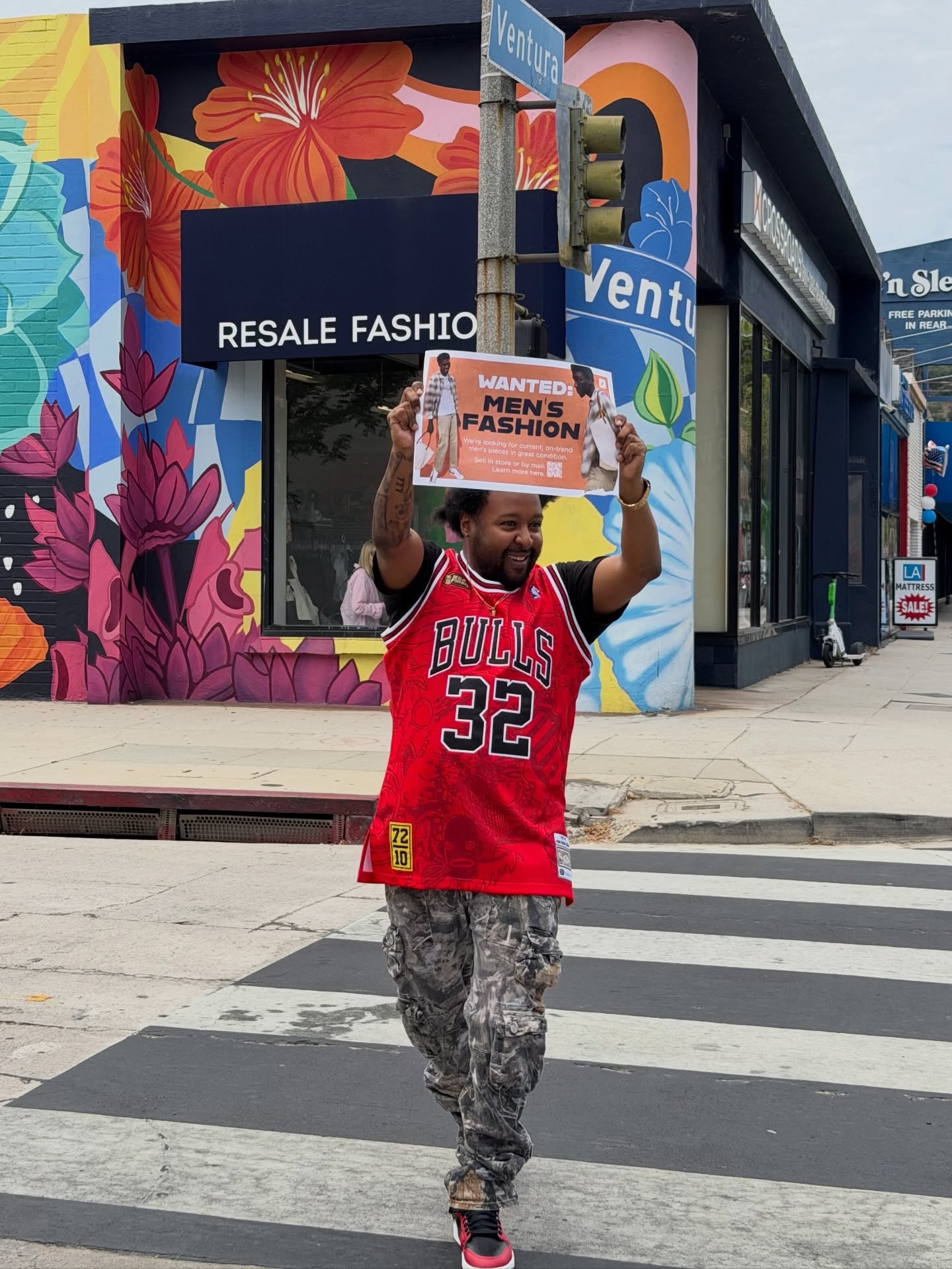 🚨 WANTED: MEN’S FASHION 🚨

We’re looking for current, on-trend men’s pieces in great condition. Things like great denim, cool graphic tees, and sneakers are items that our customers and us LOVE! 🤩🙌

Want to learn more about selling? Check the link in our bio! 🔗🛍️

📸: Crossroads Studio City @crossroads_socal 

#crossroadstrading #crossroadsfinds #buyselltrade where to sell my clothes, buy sell trade store, sell clothes online, sell men’s clothes