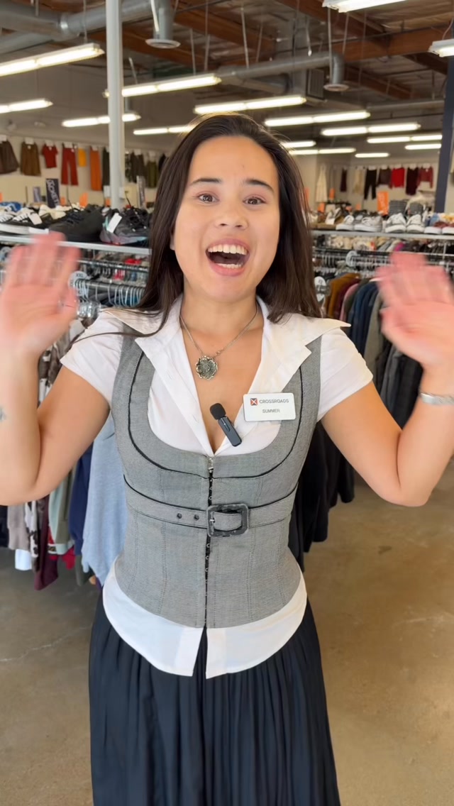 Did you know Crossroads buys preloved fashion all day, everyday? That means our selection is constantly being updated with new-to-you finds. 🤩🛍️

Visit your local Crossroads to find your next secondhand treasure. Check the link in our bio to find a store near you! 🔗✨

#crossroadstrading #buyselltrade #crossroadsfinds